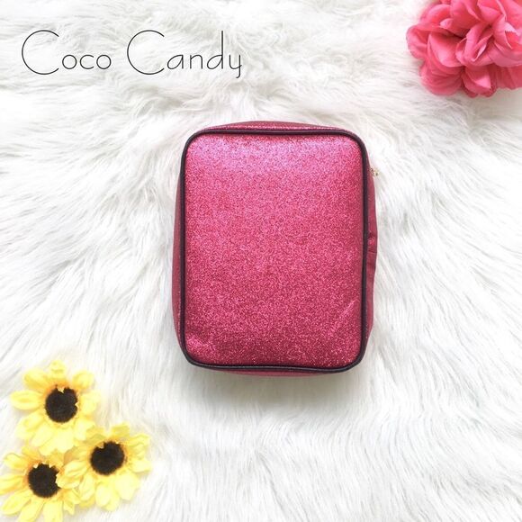 🆕Juicy Couture Logo Pink Cosmetic Case - Picture 3 of 7